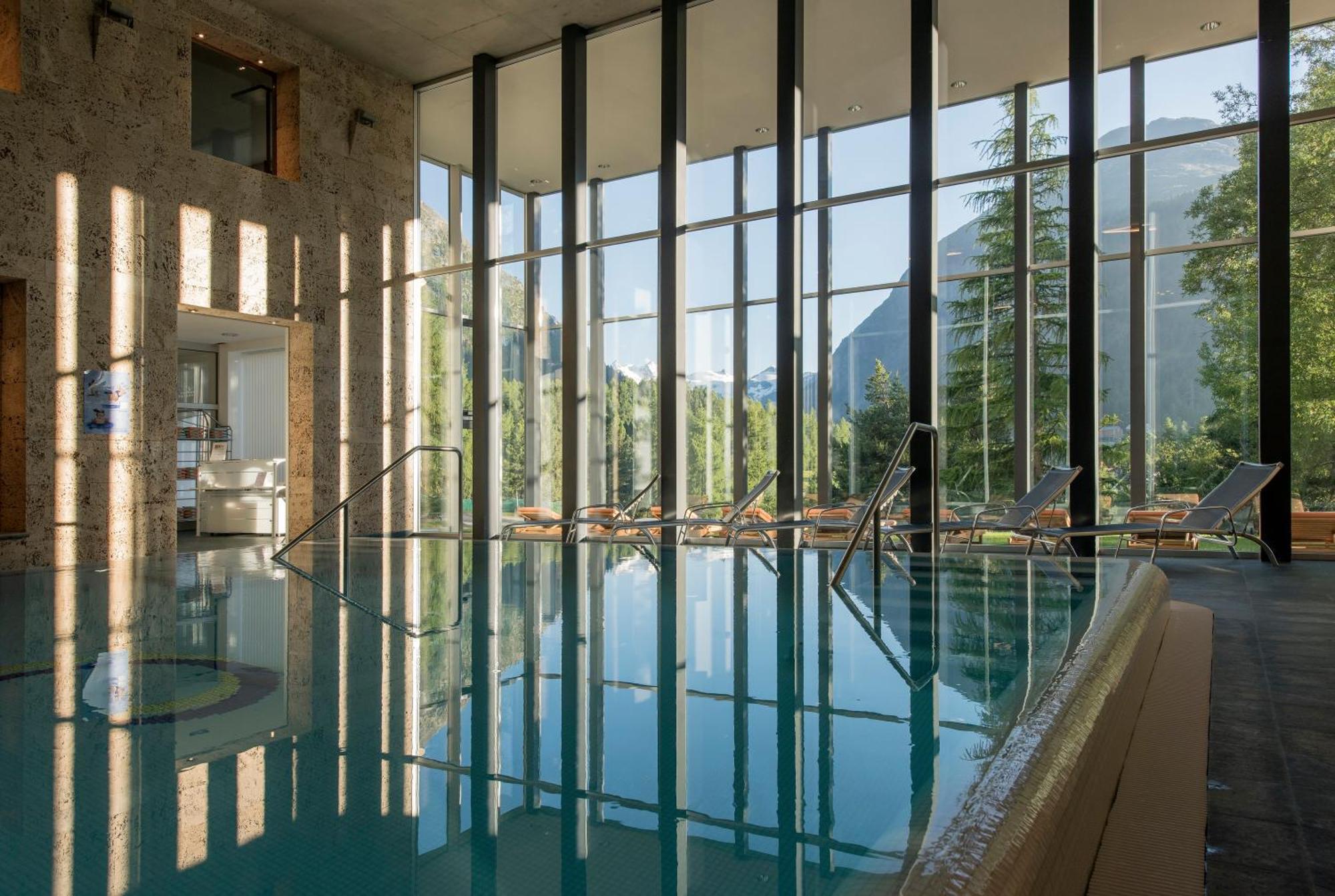 Hotel Saratz Pontresina Exterior photo